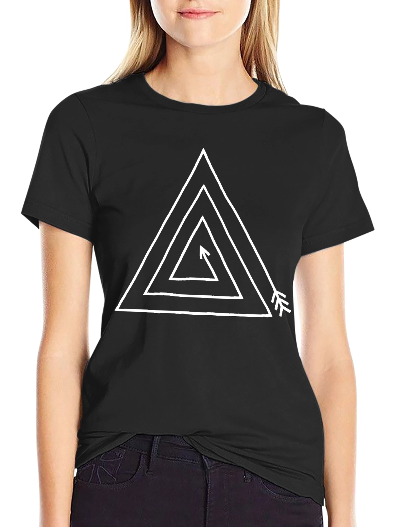 Geometric Arrow Triangle Graphic Tee - Black